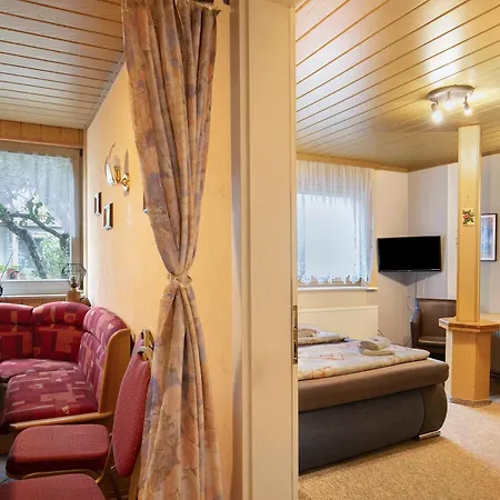 Hunziger's Zimmervermietung Penzion 3*