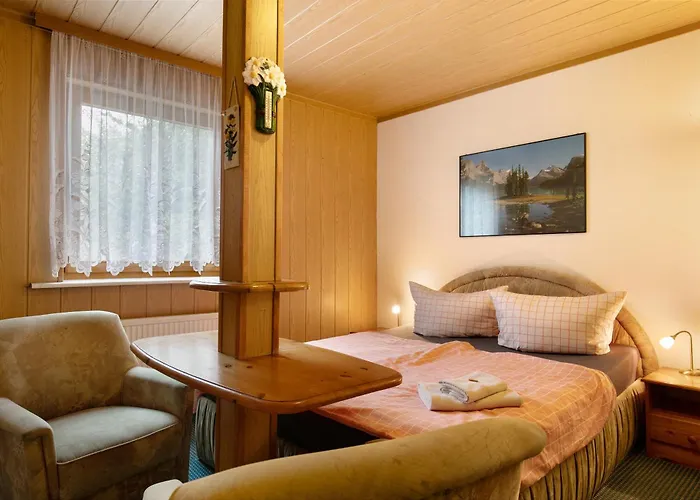 Hunziger's Zimmervermietung Pensión 3*