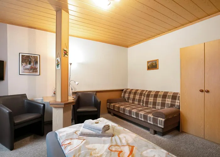 Hunziger's Zimmervermietung Pensión 3*